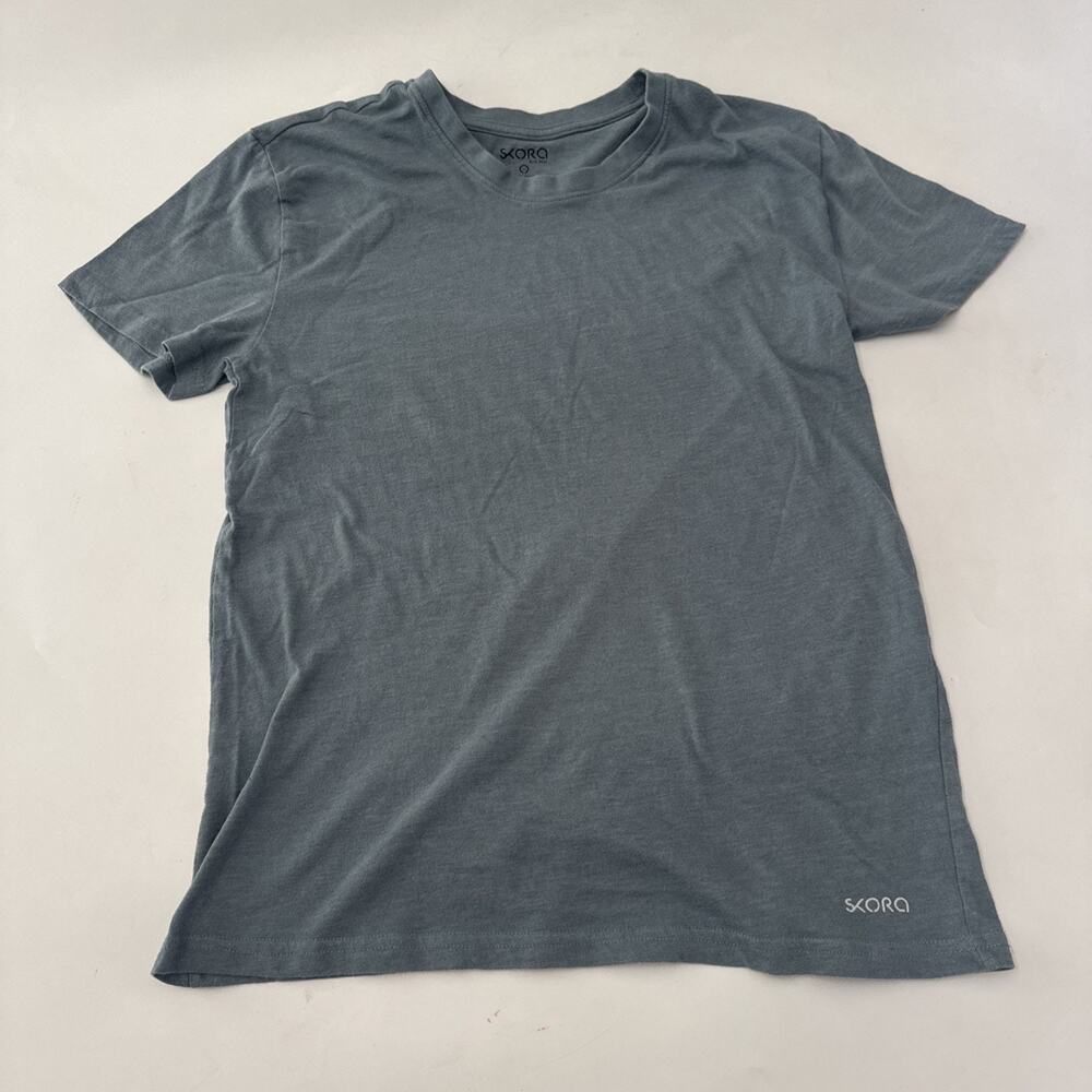 Lot of 2 Skora Run Real Mens T-Shirt Size Medium Gray and Blue Tee - Picture 5 of 10